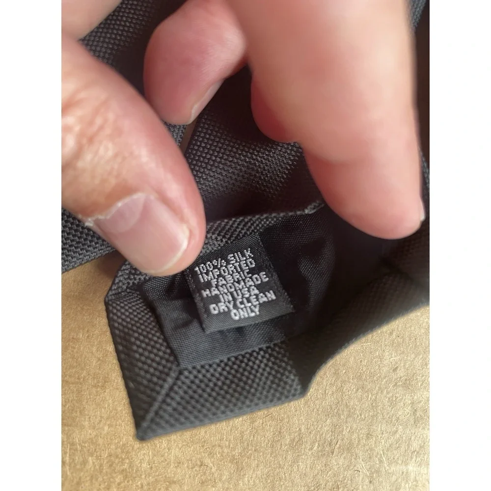 Theory 100% Silk‎ Designer Necktie Tie Made In USA Roadster Black
